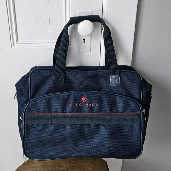 Vintage Air Canada Green Carry-On Bag - Picture 4 of 11